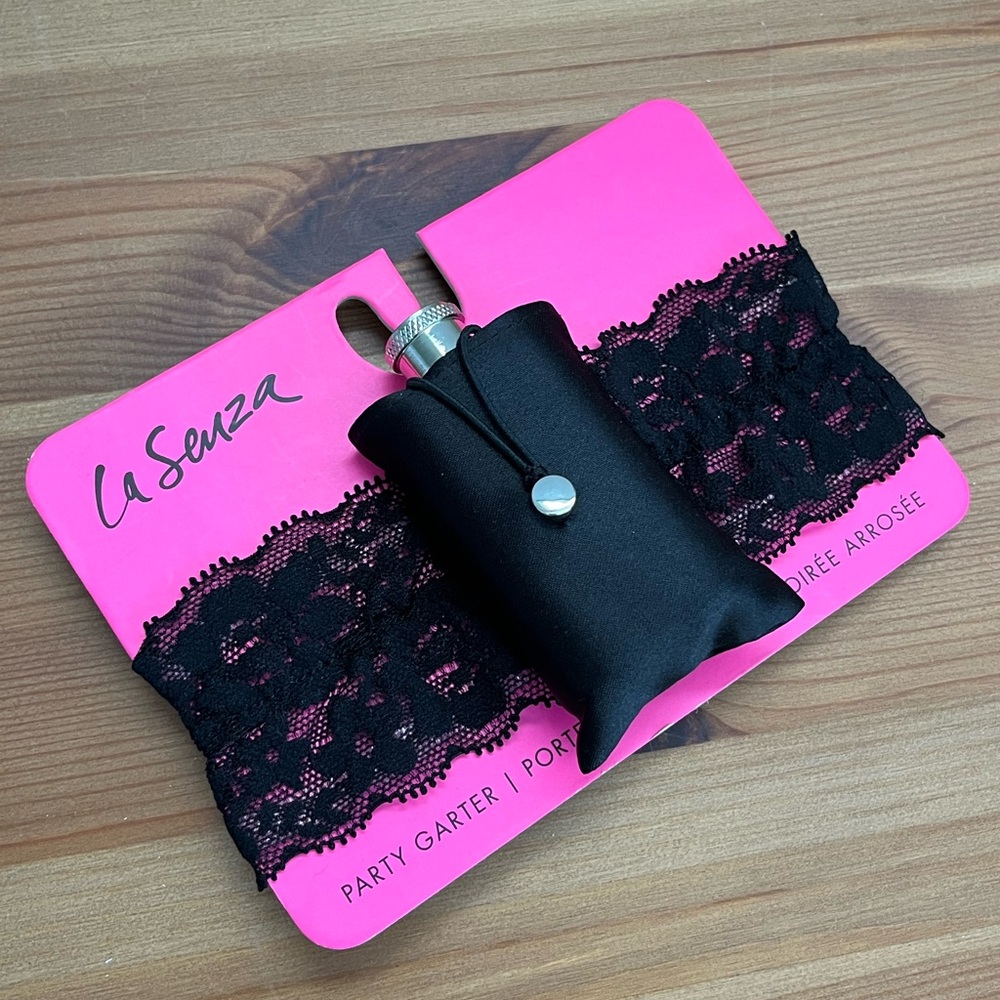 La Senza Party Garter black lace with flask